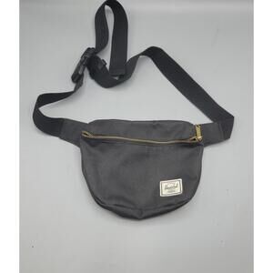 Herschel Fanny Pack Black Zippered Hip Waist Bum Bag Adjustable Strap